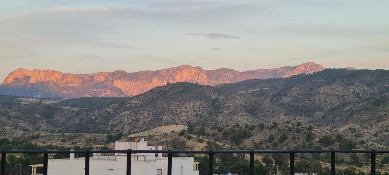 Apartamento La Guarida Rustica Del Zorro Jijona Exterior foto